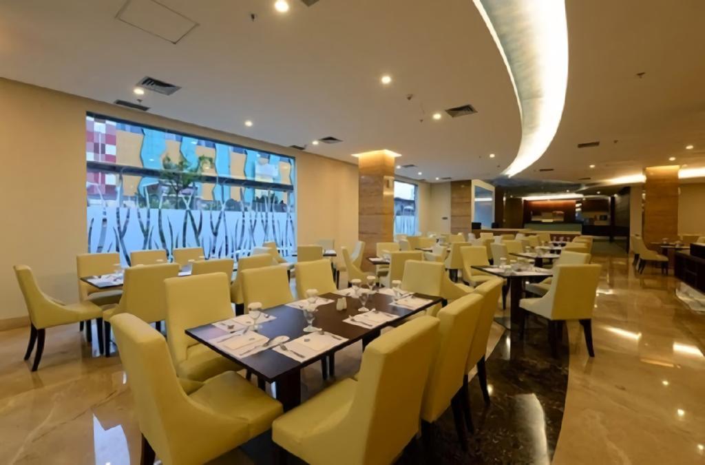 Hotel Falatehan Jakarta Exterior photo